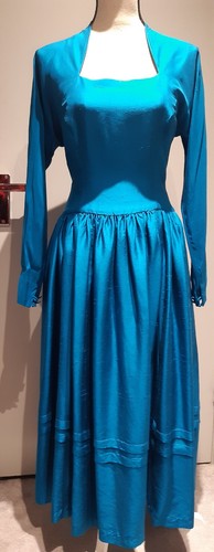 True vintage seide ooak - true,